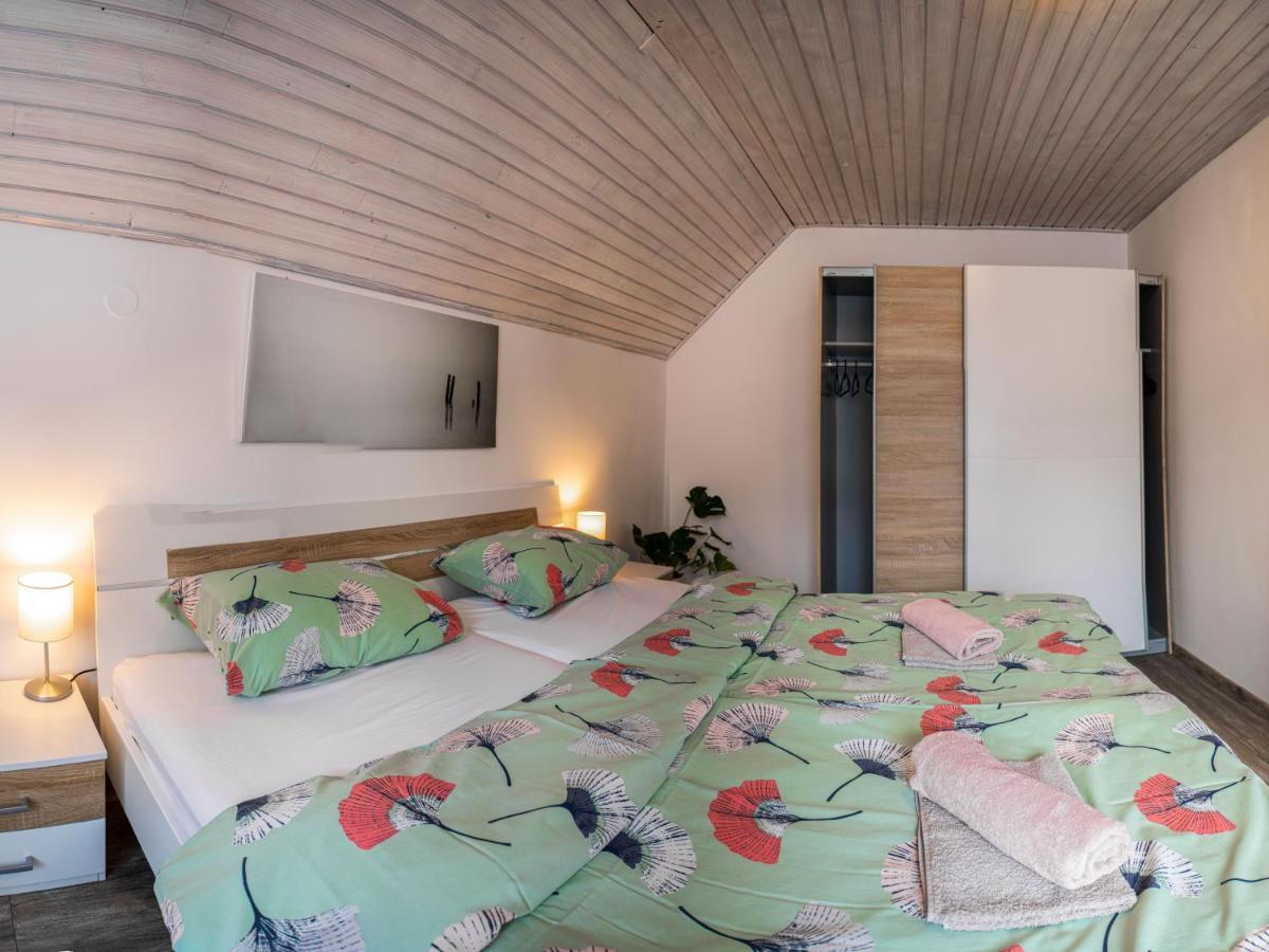 Apartmán Apartma Petra Ravnik - Wanderer'S Hut Bohinj Exteriér fotografie